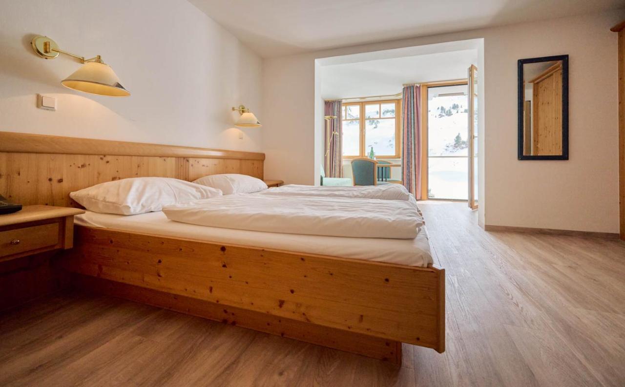 Heart Hotel Aurora Obertauern Exterior photo